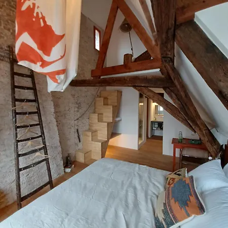 Bed & Breakfast De Zomere